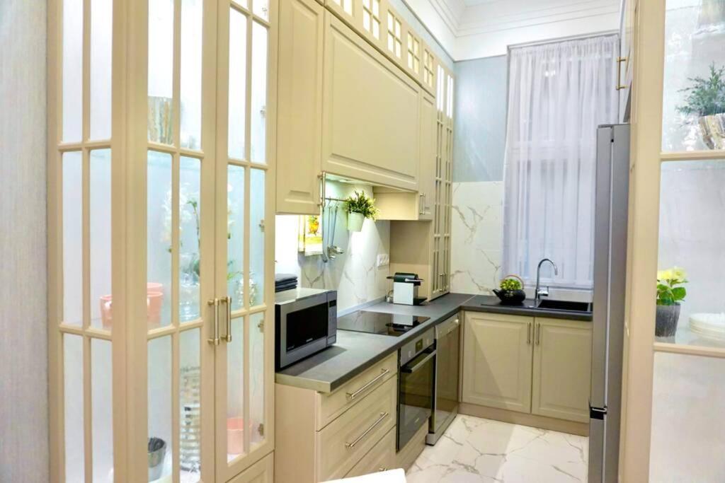 Parliament Square Apartment Budapest Luaran gambar