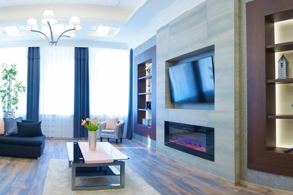 Parliament Square Apartment Budapest Luaran gambar