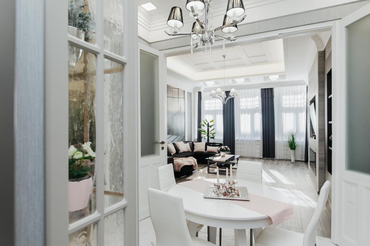 Parliament Square Apartment Budapest Luaran gambar