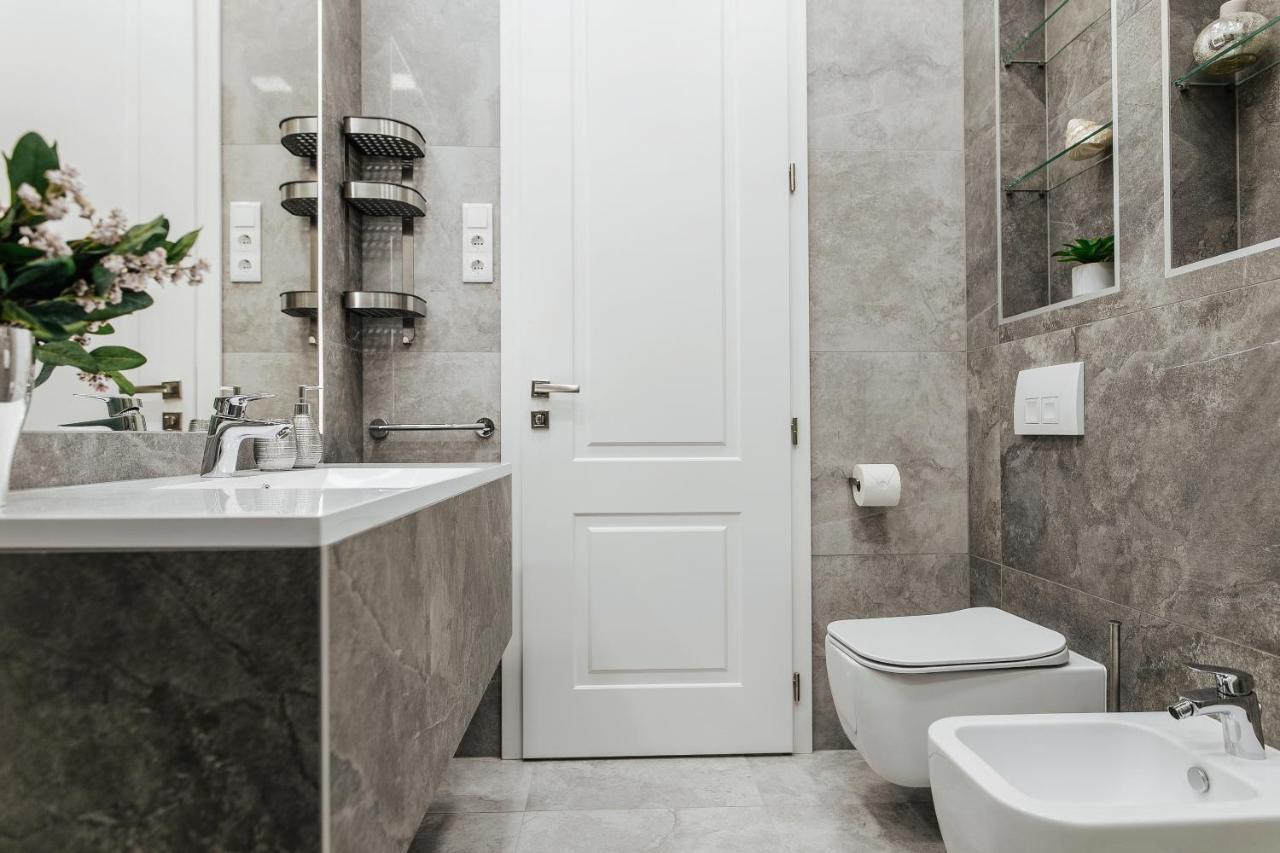 Parliament Square Apartment Budapest Luaran gambar